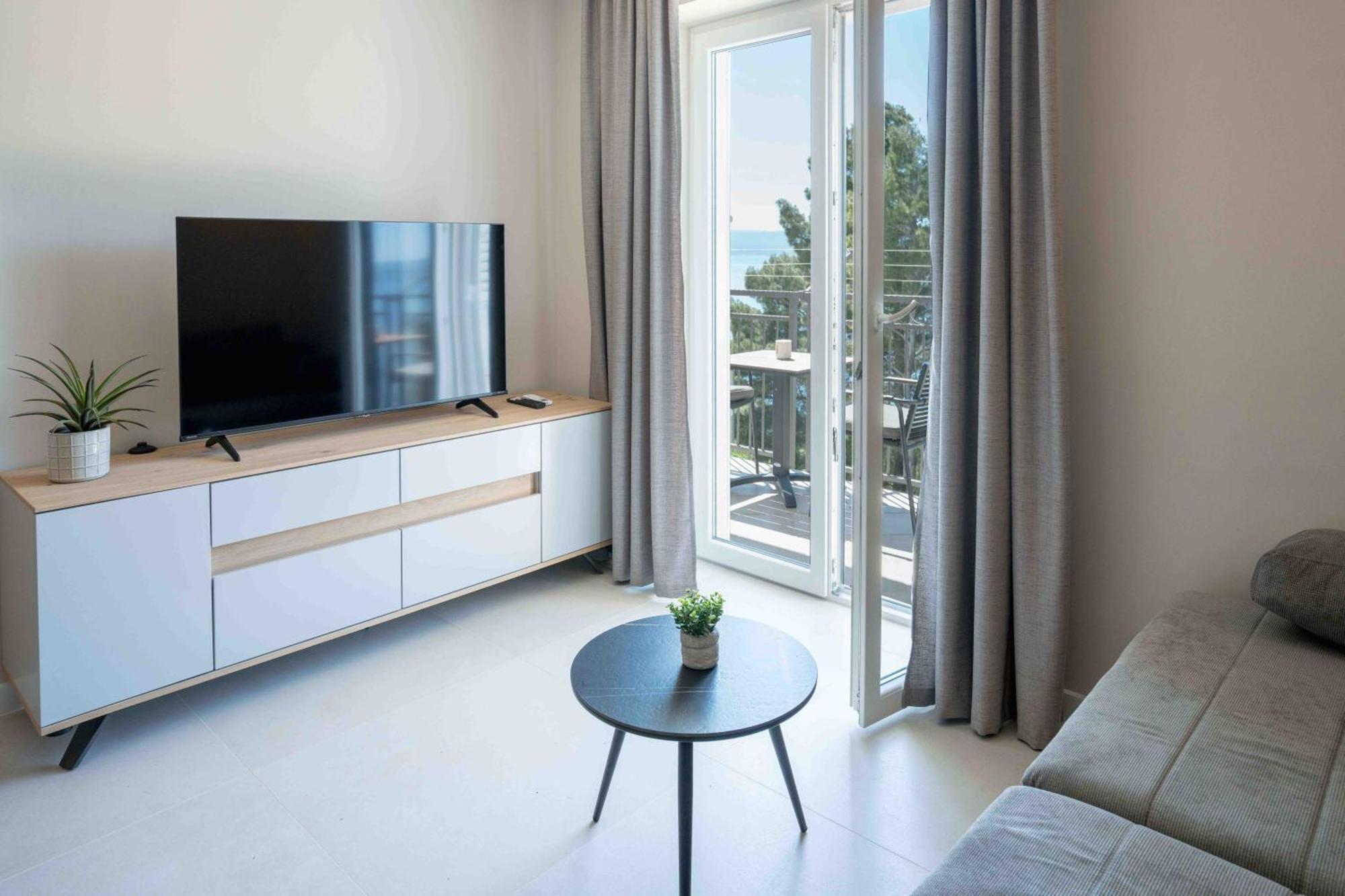 Sea View Apartment Gin Brela Eksteriør billede