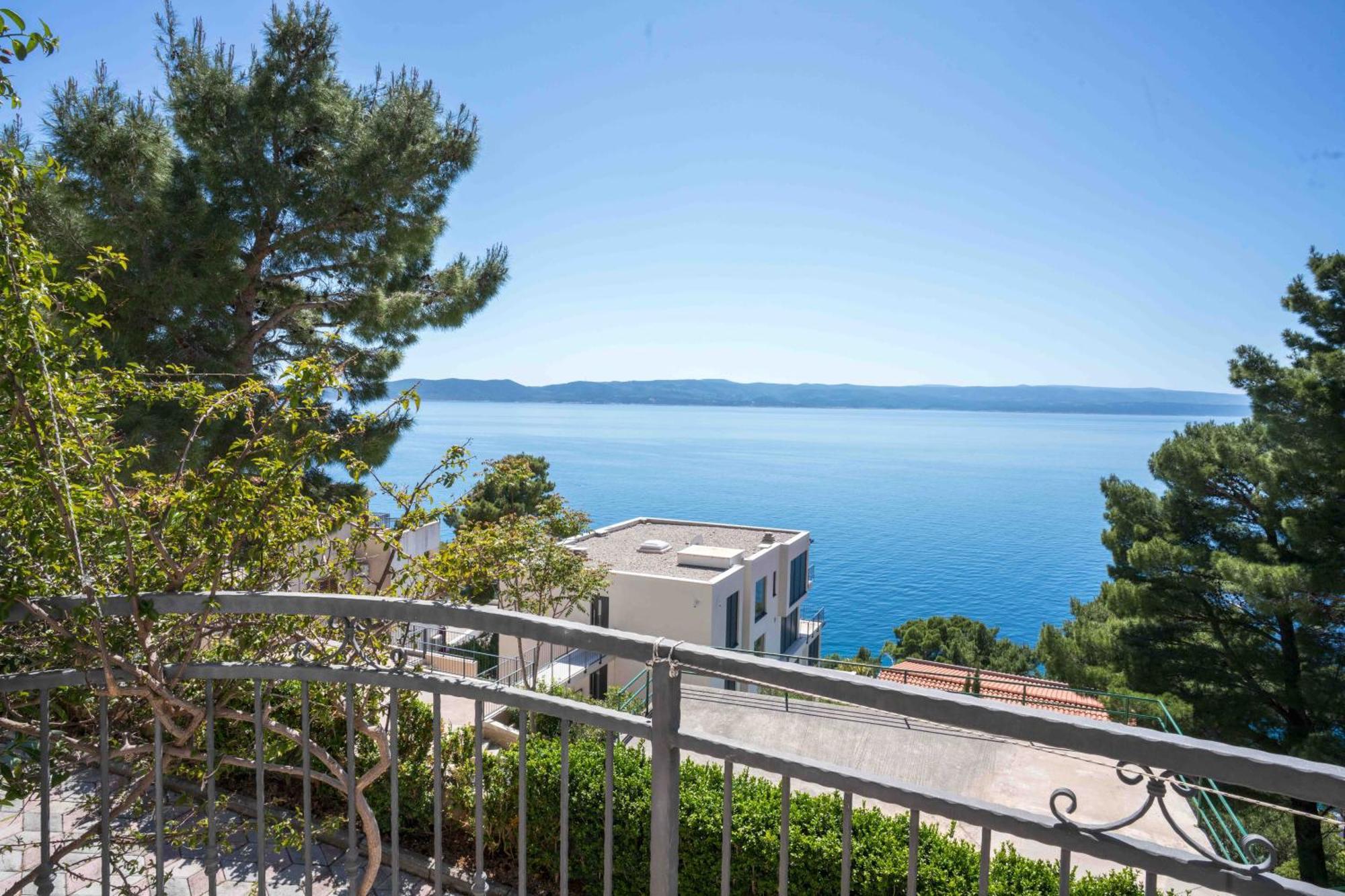Sea View Apartment Gin Brela Værelse billede